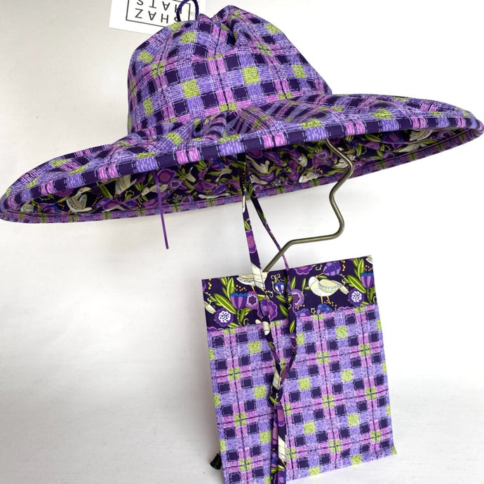 Purple checked fold-up sunhat