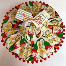 Load image into Gallery viewer, Penny Malone Handprint Gum flowers/ Wattle