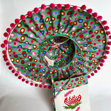 Load image into Gallery viewer, Penny Malone Hand print &quot;Warratahs&quot; fold-up sunhat