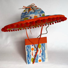 Load image into Gallery viewer, Geometric hand printed fold-up sun hat